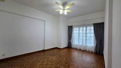Gold Coast Condo (D5), Condominium #560549401